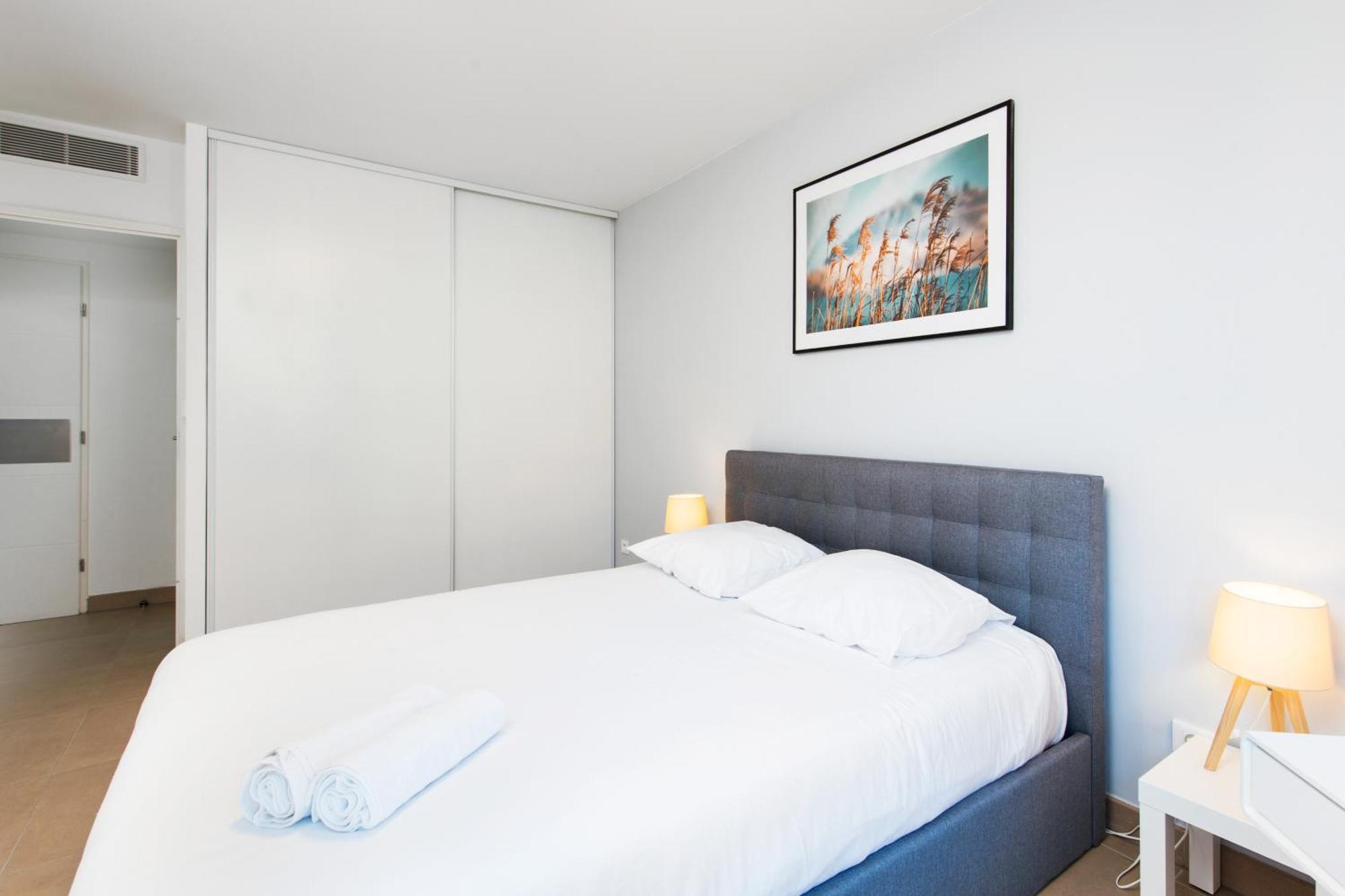 Vue & Tour Odeon - Terrasse - Parking - Bj Apartment *