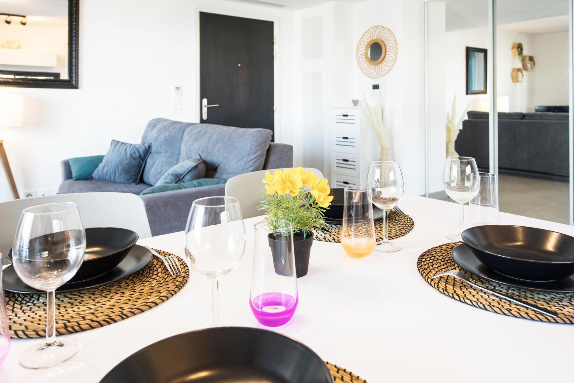Apartment Vue & Tour Odeon - Terrasse - Parking - Bj *