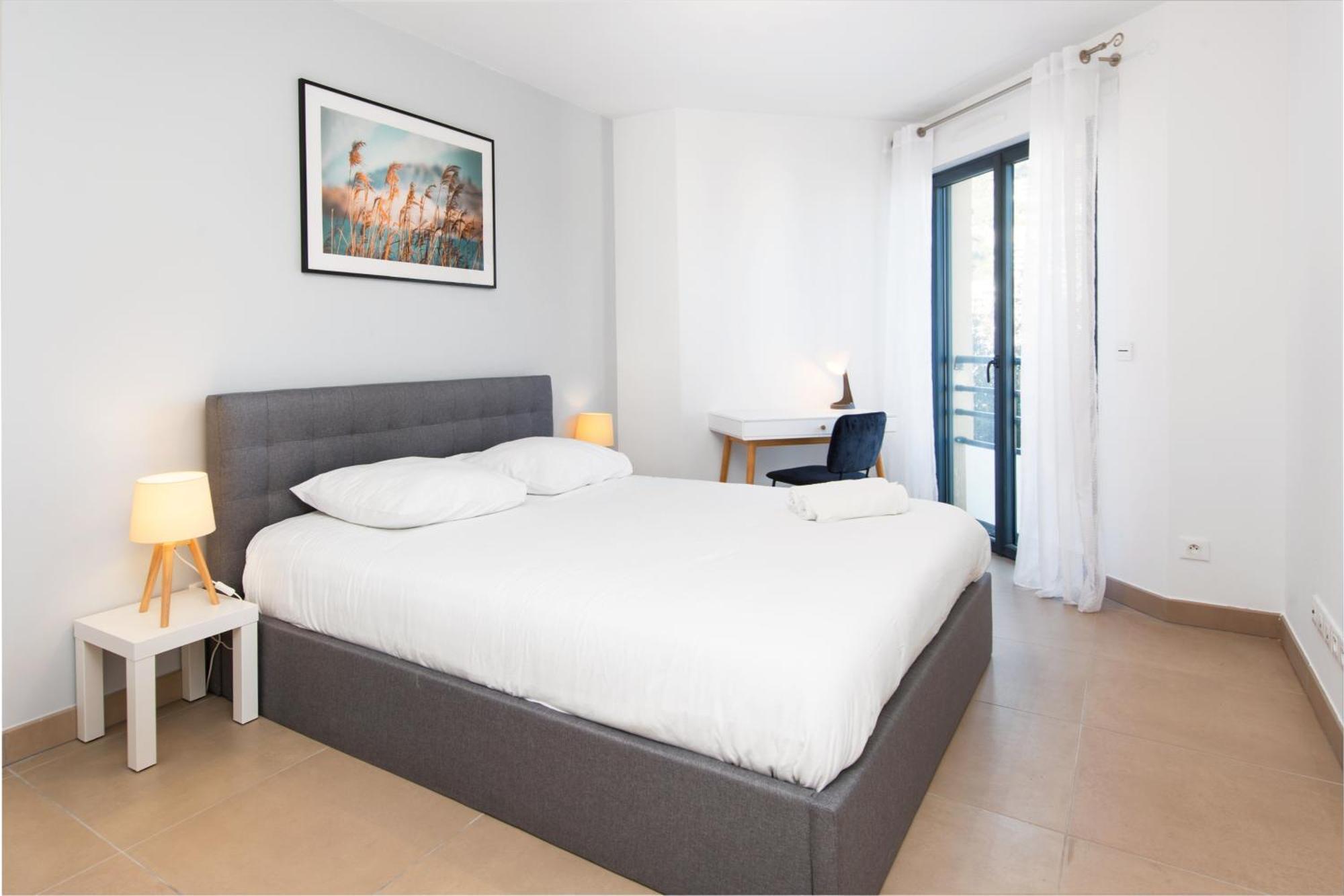 Apartment Vue & Tour Odeon - Terrasse - Parking - Bj *