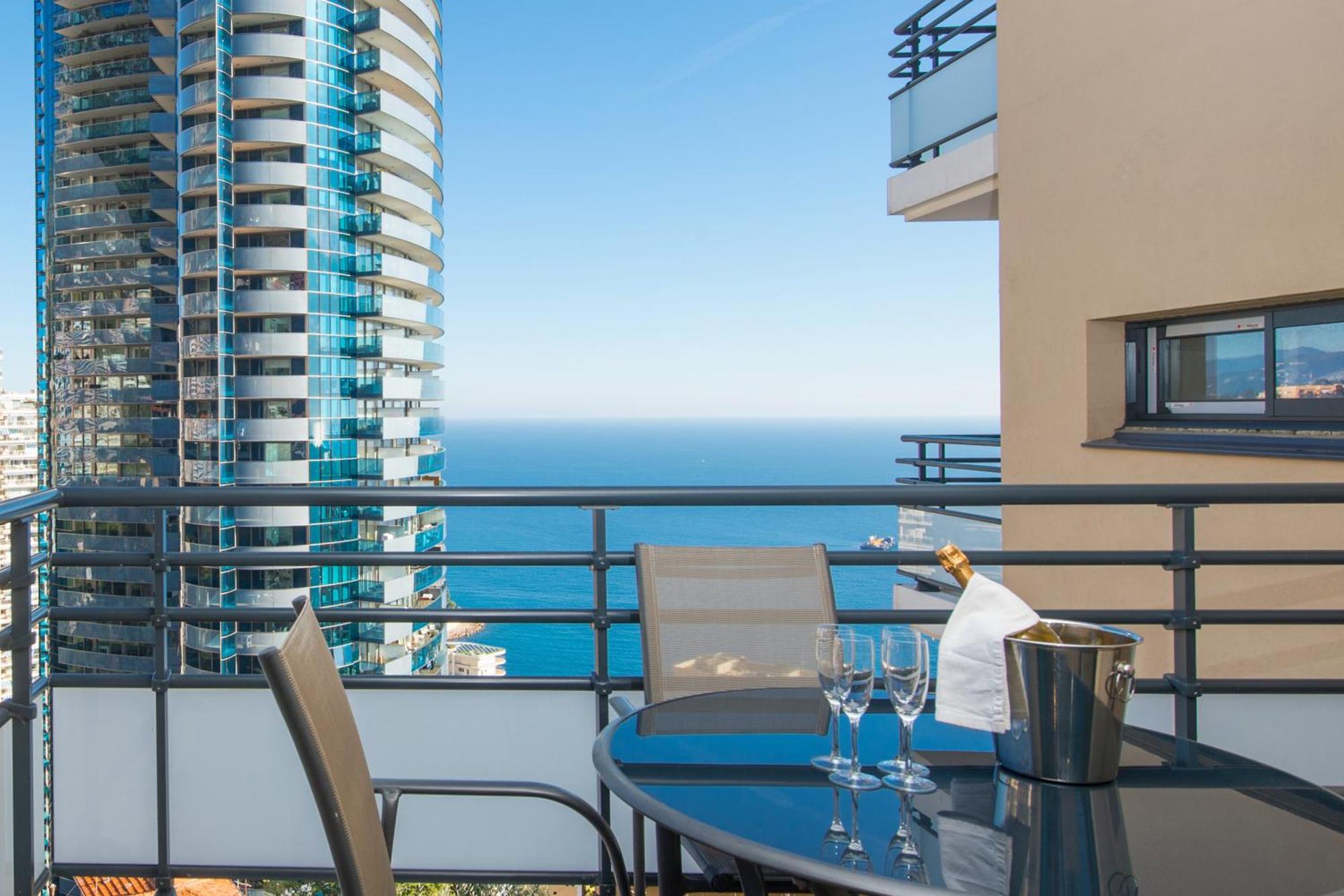 Vue & Tour Odeon - Terrasse - Parking - Bj Apartment Beausoleil